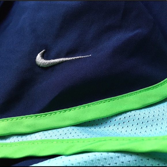 Nike Shorts - Picture 2 of 3